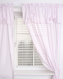 Zasłony pudrowy róż z falbaną