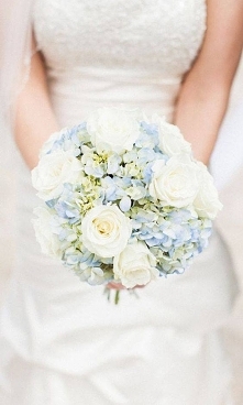 Delikatny bukiet z akcentem...