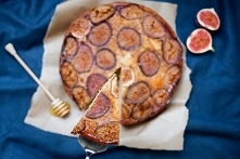 Odwrócone ciasto z figami