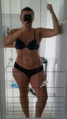 Kobiece kształty wygrywały do tej pory. Dawka motywacji mi się przyda by osiągnąć cel. Liczę na waszą pomoc ;) w walce z leniuchowaniem