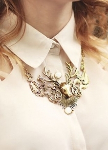 naszyjnik z jeleniem :)