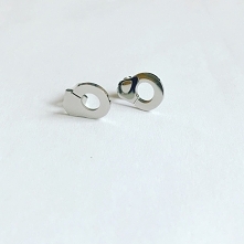 kolczyki ze stali nierdzewn...