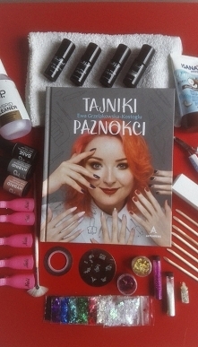 Ma któraś z Was tą książkę? Podoba się Wam? Jak dla mnie SUPER!