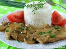 Schab w sosie pieczarkowym