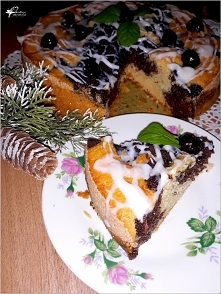 Makowiec z podchmielonymi wisienkami