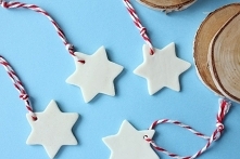 Gwiazdki z suchej porcelany.