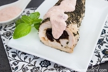 Rolada z indyka z suszonymi śliwkami i suszonymi morelami