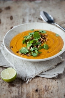 ZUPA Z DYNI, MARCHEWKI I SOCZEWICY