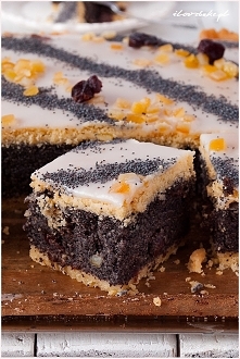 Makowiec na kruchym spodzie