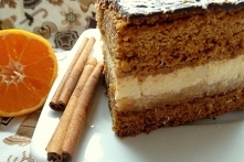 Miodowiec z masą jabłkową. Link z przepisem w komentarzu