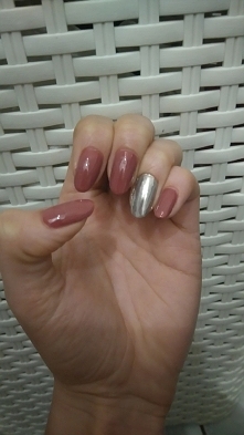 Semilac 005 i Indigo efekt lustra