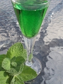 Nalewka miętowa, miętówka