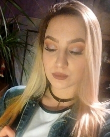 Huda Beauty make up ❤
Paletka huda beauty desert dusk palette