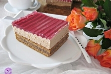 Czekoladowa finezja z galaretką jagodową