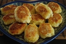 Kotlety "ruskie" z sosem grzybowym