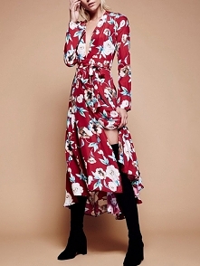 Stylish Deep V Neck Floral Print Casual Dress
Rozmiar: S, M, L, XL
Kolor: red