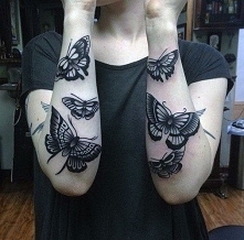 tatuaże damskie motyle