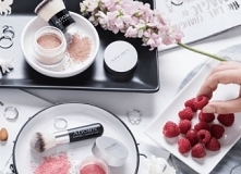 Kosmetyki mineralne wady i zalety – to musisz o nich wiedzieć!