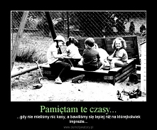 Piasek w butach i zębach.