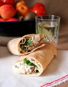 wraps z kurczakiem