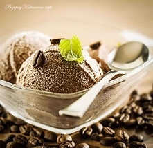 Lody kawowe


    4 łyżeczki kawy rozpuszczalnej
    500 ml śmietanki kremówki
    4 jajka
    ¾ szkl cukru
    szczypta soli

Sposób przygotowania

    Do miski przełożyć żółtk...