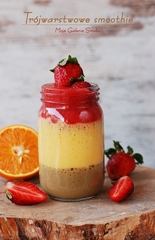 Trójwarstwowe smoothie
S...