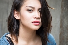 Stosuj tę maseczkę z ryżu i mleka raz w tygodniu. Twoja twarz odmłodnieje o 10 lat! | Popularne.pl