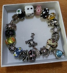 Śliczne pandorki/charmsy do sprzedania! klik w zdjęcie :)
