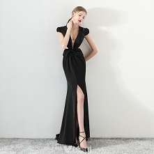 Seksowne Czarne Przezroczyste Sukienki Wieczorowe 2018 Syrena / Rozkloszowane V-Szyja Rękawy z Kapturkiem Podział Przodu Trenem Sąd Sukienki Wizytowe