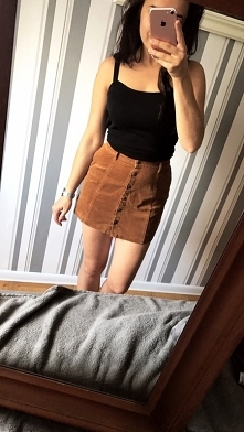 Sprzedam - Sztruksowa spódn...