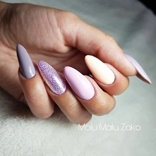 Purple nails