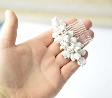 Przypinka do włosów jak konwalie