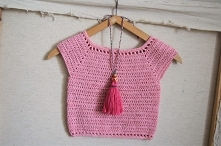 Prosta bluzeczka na szydełku