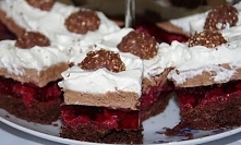 Ciasto malinowe z kremem z nutelli