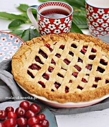 Ciasto z dużą ilością wiśni – CHERRY PIE. Przepis po kliknięciu w zdjęcie.