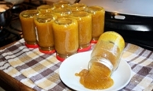 Kanapkowy sos curry z cukinii