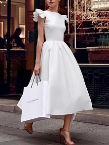 Solid Ruffle Sleeve Swing Dress
Rozmiar: S, M, L, XL
Kolor: white