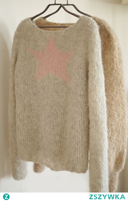 Z różową gwiazdą