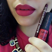 Jak dobrać odcień szminki do cery?