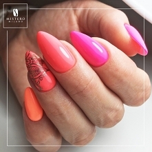 Lakier hybrydowy bajerancki róż, taneczna ibiza, opalona brzoskwinia Mistero Milano