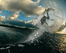 "Zbyt wiele ludzi umiera z obojętnym sercem i to okropny sposób na odejście z tego świata. Życie ofiarowuje nam zdumiewające możliwości, ale musimy mieć oczy szeroko otwart...