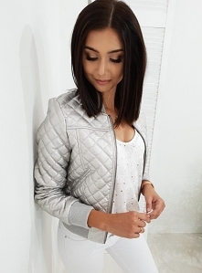 Pikowana bomberka ASHLEY.
Ottanta - sklep online