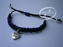 Ręcznie wykonana bransoletka dla wielbicielki psów. Zrobienie plecionej biżuterii - czy biżuterii w ogóle - wydawać może się trudne, dopóki się nie spróbuje! :)

Po szczegóły KL...