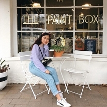 ///