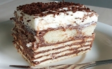 Czekoladowiec na herbatnikach