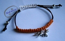 Biżuteria handmade - barnsoletka makramowa, wypleciona ze sznurków, dla której inspiracją stał się lis pospolity.

Więcej inspiracji oraz instrukcje na robienie biżuterii znajdz...