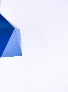 Niebieska lampa nowoczesna drewniana sufitowa