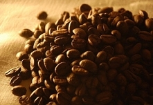 Kawa – rewelacyjna farba do włosów, naturalny barwnik, płukanka z kawy.