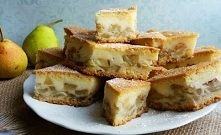 Gruszkowiec z budyniem