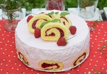 Malinowy torcik z roladkami


Rolada:

    jajka
    3 sztuki

    cukier
    3 łyżki

    woda zimna
    3 łyżki

    mąka tortowa
    3 łyżki

    proszek do pieczenia
    0.5...